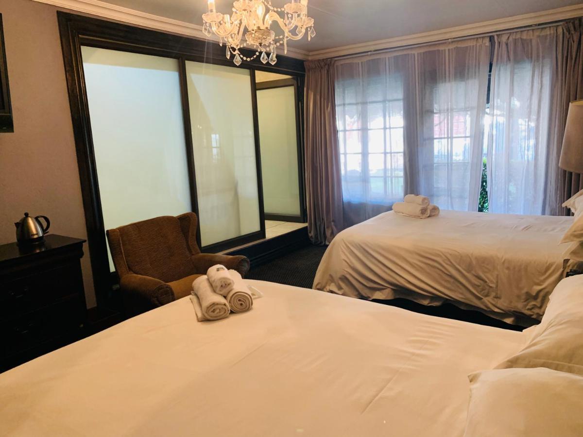 Halfway House Hotel Кимберли Экстерьер фото