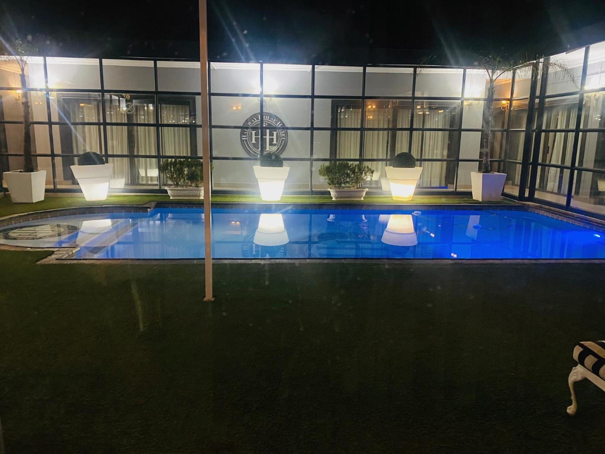 Halfway House Hotel Кимберли Экстерьер фото